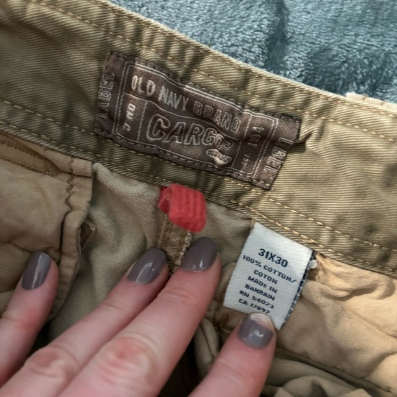 Men's Old Navy Tan Cargo Pants 31 X 30 Work Everday - Picture 7 of 10